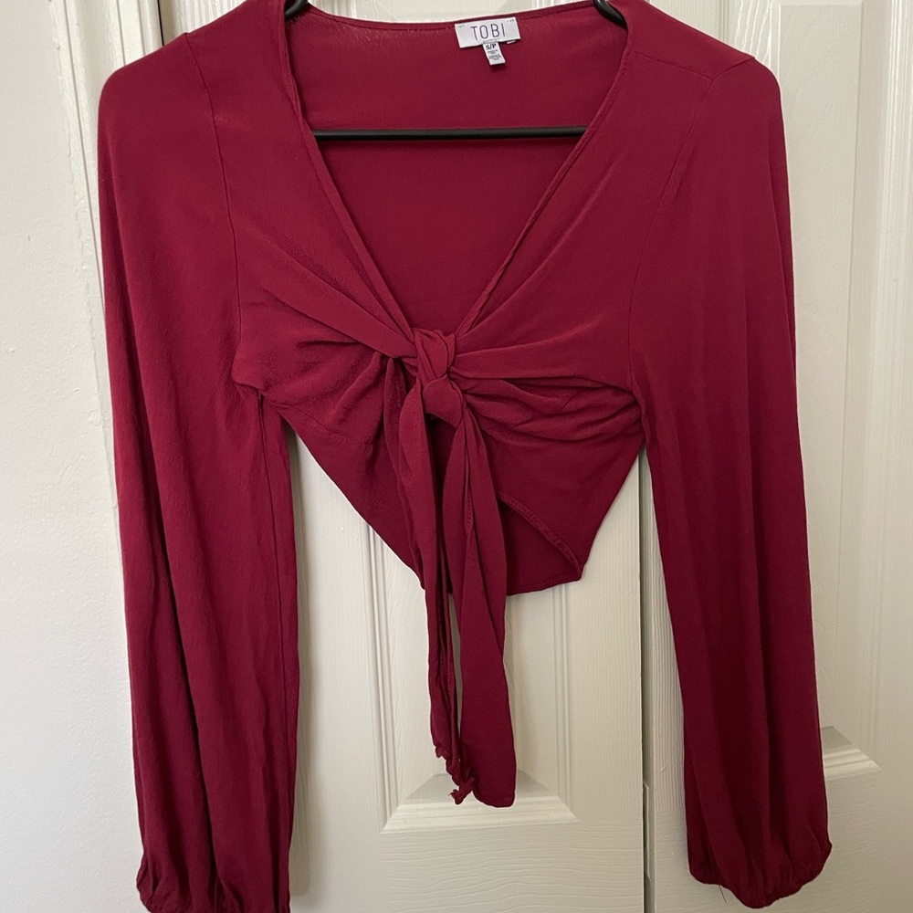 TOBI Maroon Long Sleeved Tie Crop